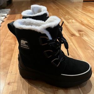 SOREL Tivoli™ IV Snow Boot Size 8 Womens